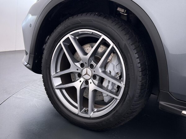 19" tienspaaks LM velgen, mat himalayagrijs, glansgedraaid, 8 J x 19 ET 38 met banden 235/55 R 19