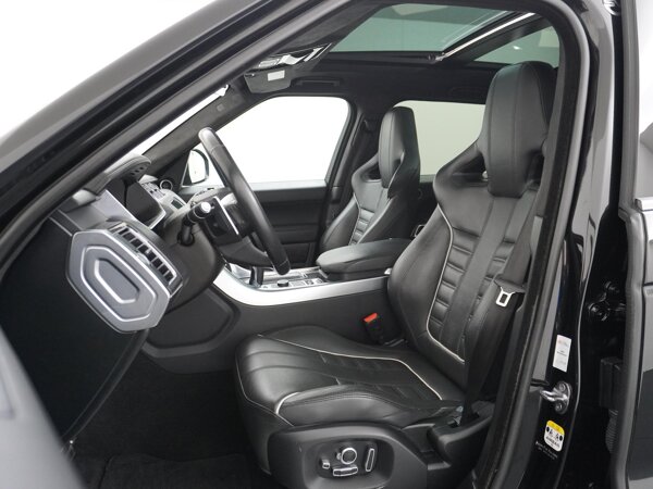 Stoelbekleding in Oxford geperforeerd leder