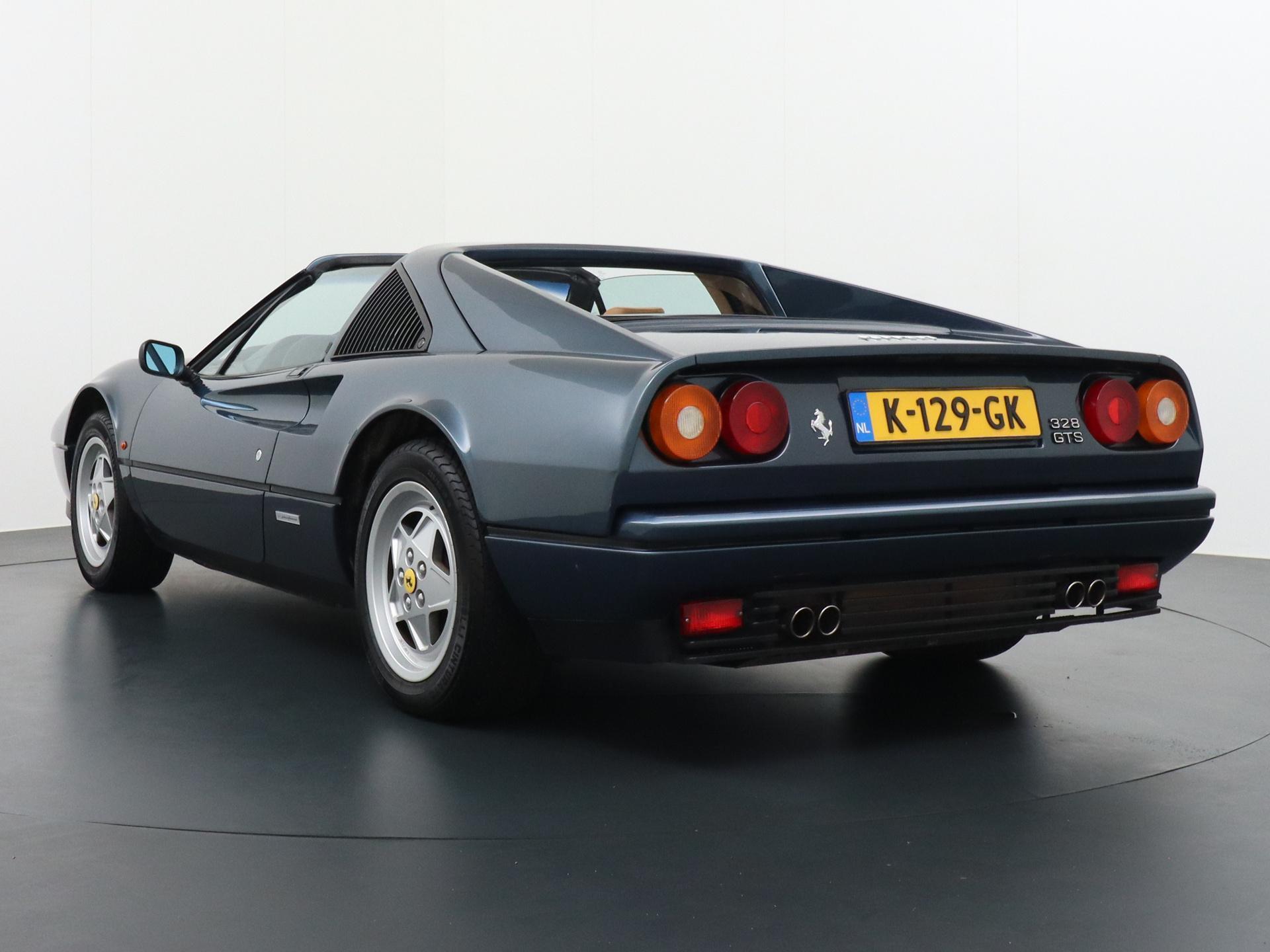Ferrari 328 GTS - Afbeelding 3