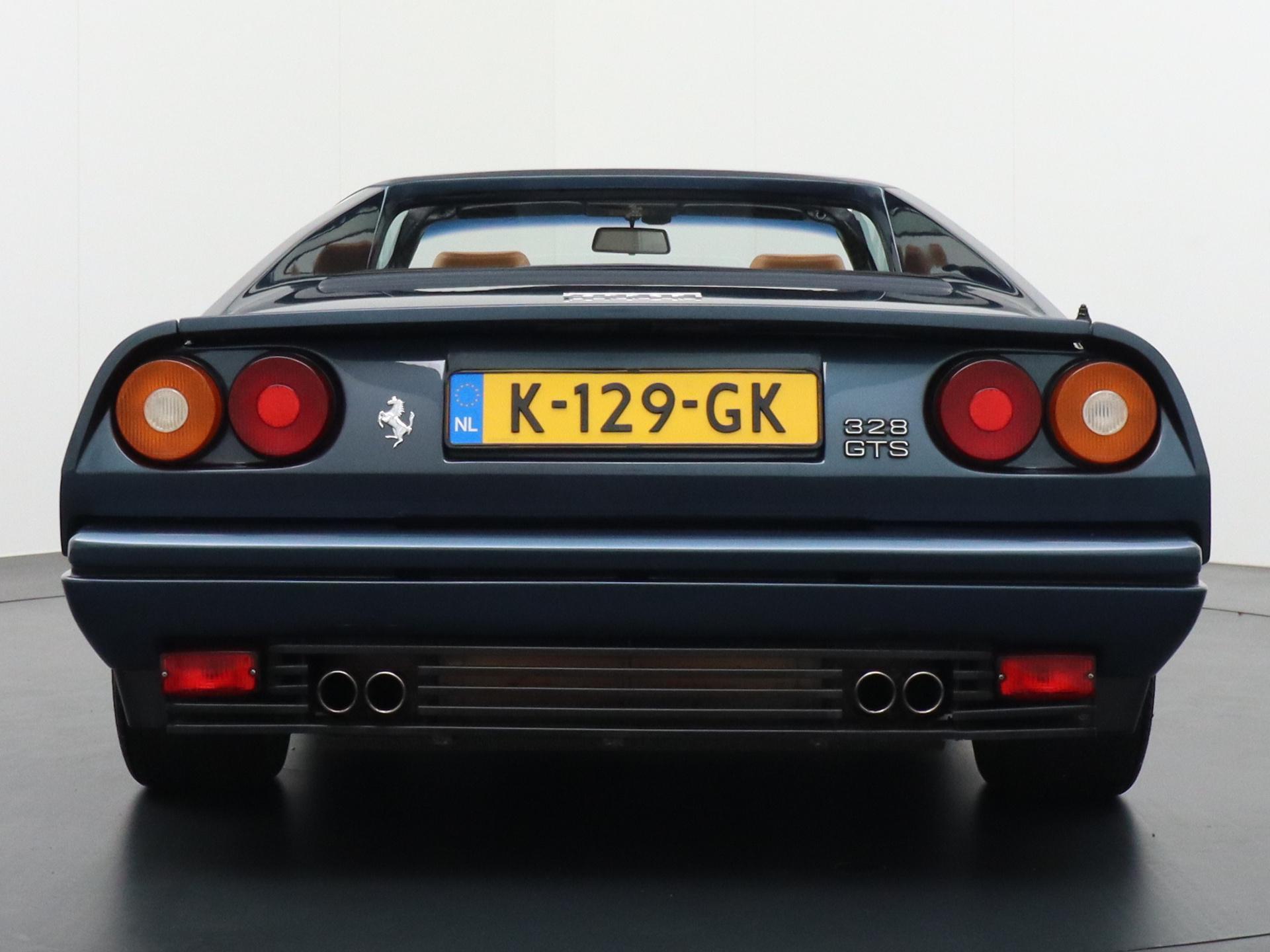 Ferrari 328 GTS - Afbeelding 4