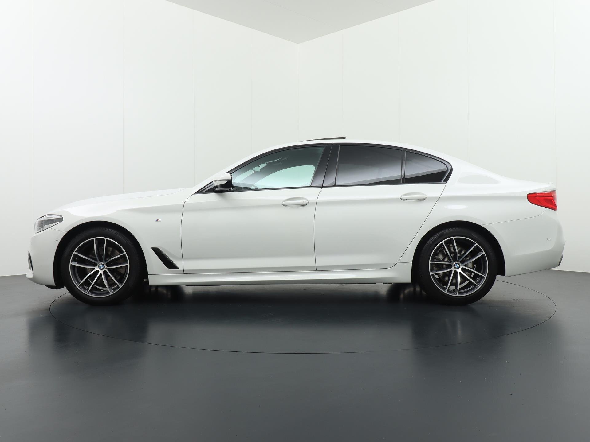 BMW 5-serie 520i High Executive Edition - Afbeelding 5