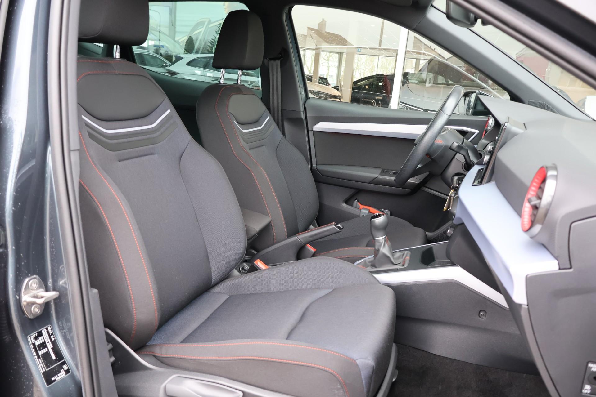 SEAT Arona 1.0 TSI 95pk FR - Afbeelding 4