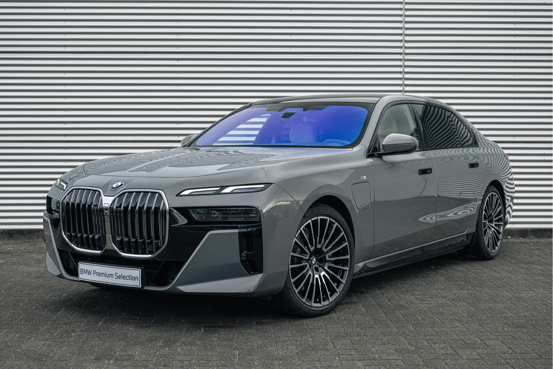 BMW 7 Serie 750e xDrive High Executive M Sport Automaat