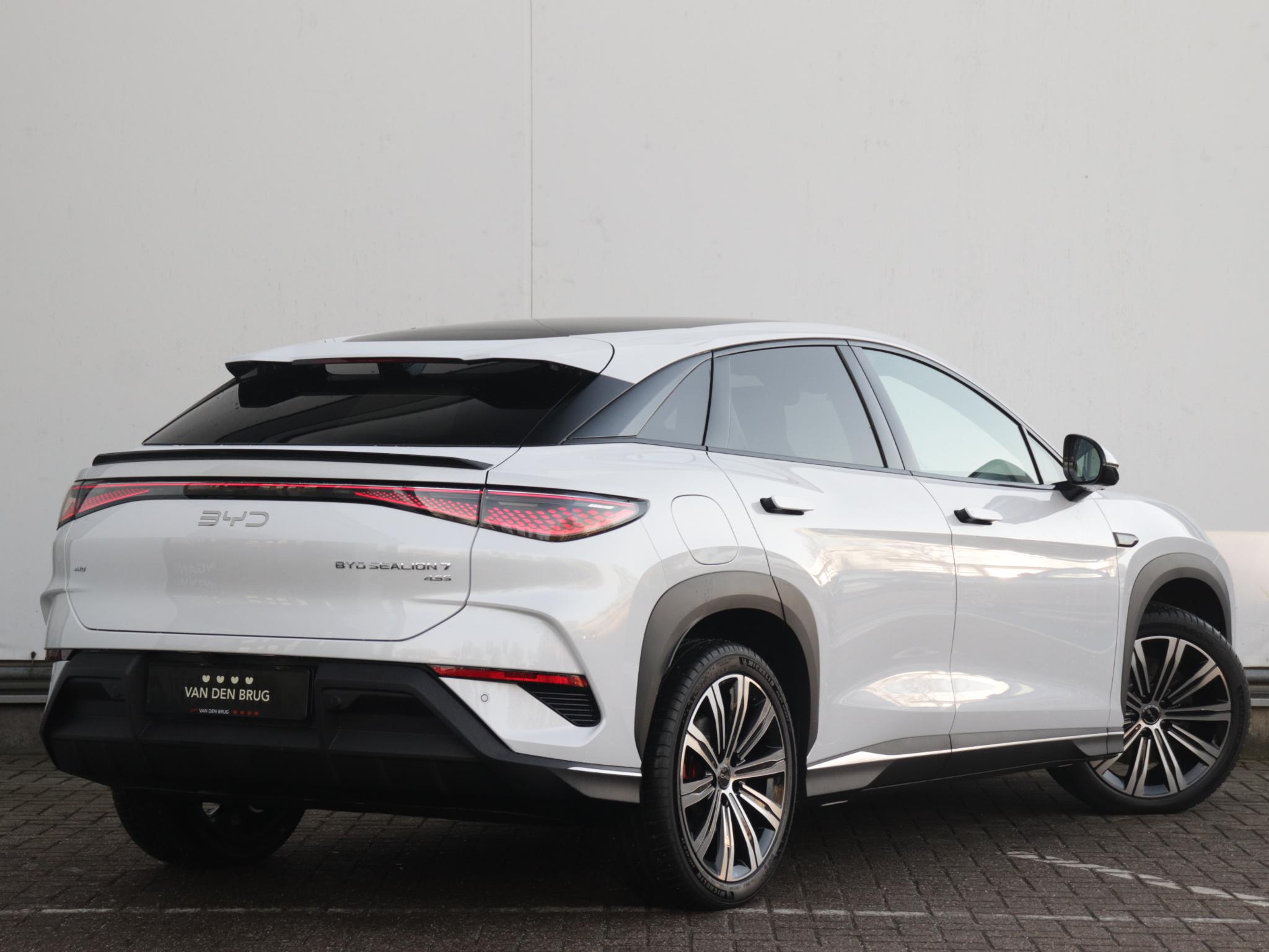 BYD SEALION 7 Design AWD 530pk 82.5 kWh - Afbeelding 4
