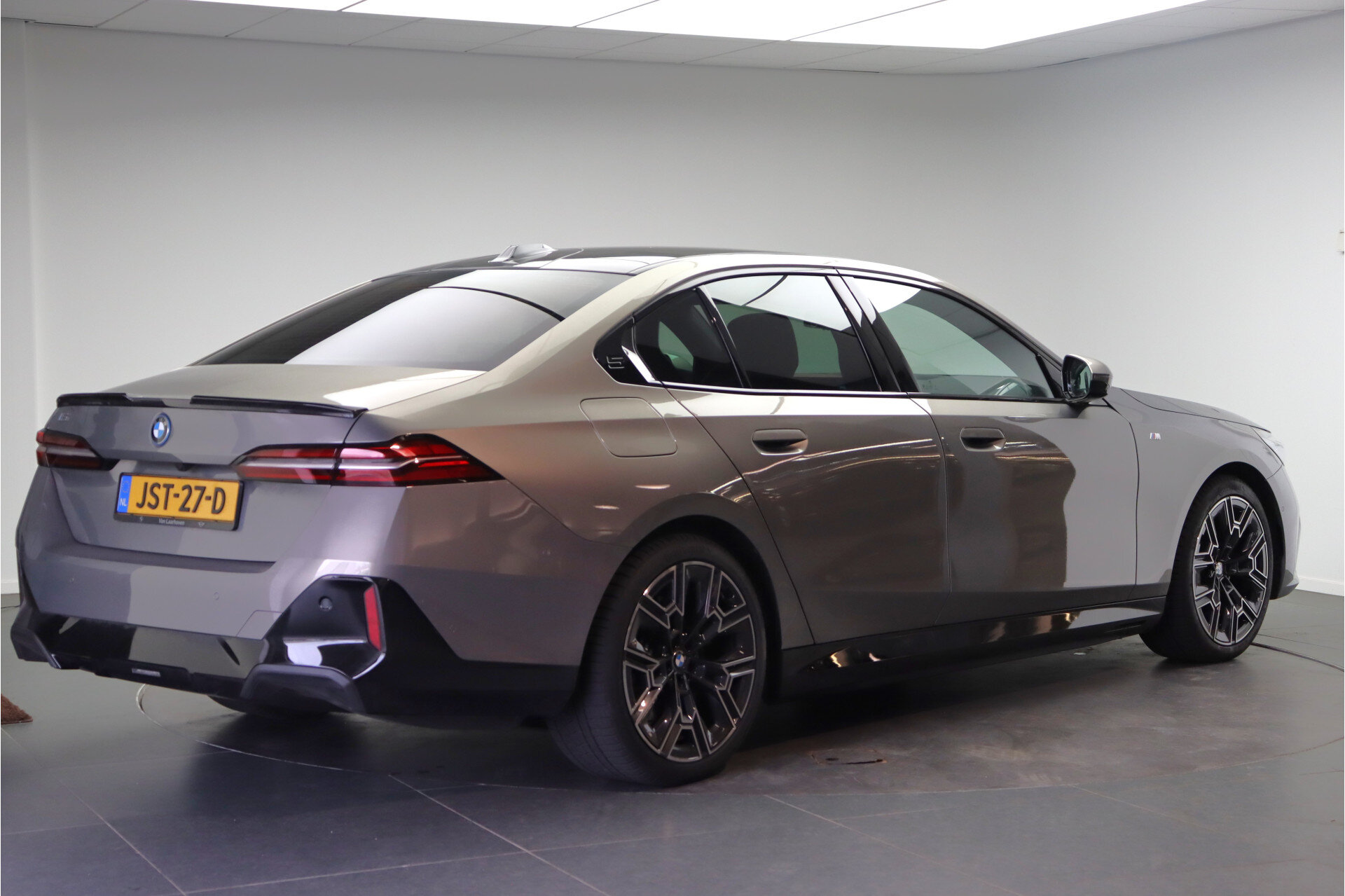 BMW i5 eDrive40 High Executive M Sport - Afbeelding 3