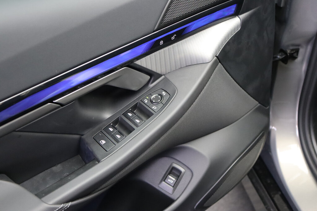 BMW i5 10