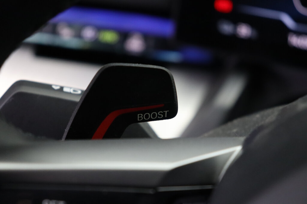BMW i5 14