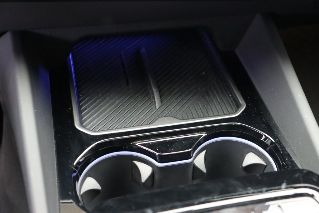 BMW i5 18