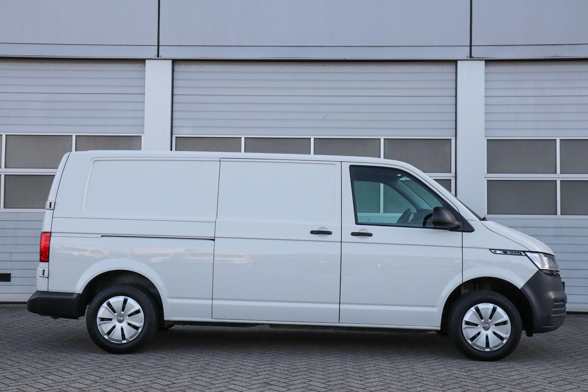 Volkswagen Transporter 2.0 TDI 150pk DSG L2H1 30 - Afbeelding 3