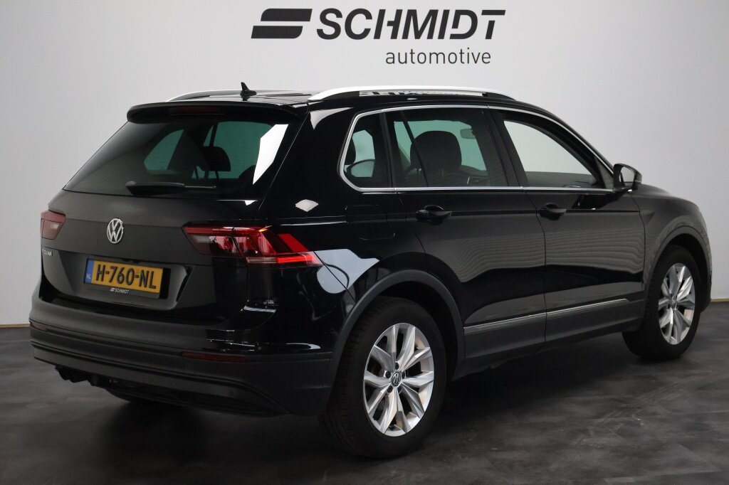 Volkswagen Tiguan 1.5 TSI ACT Highline Automaat | Trekhaak | ACC | LED - Afbeelding 3