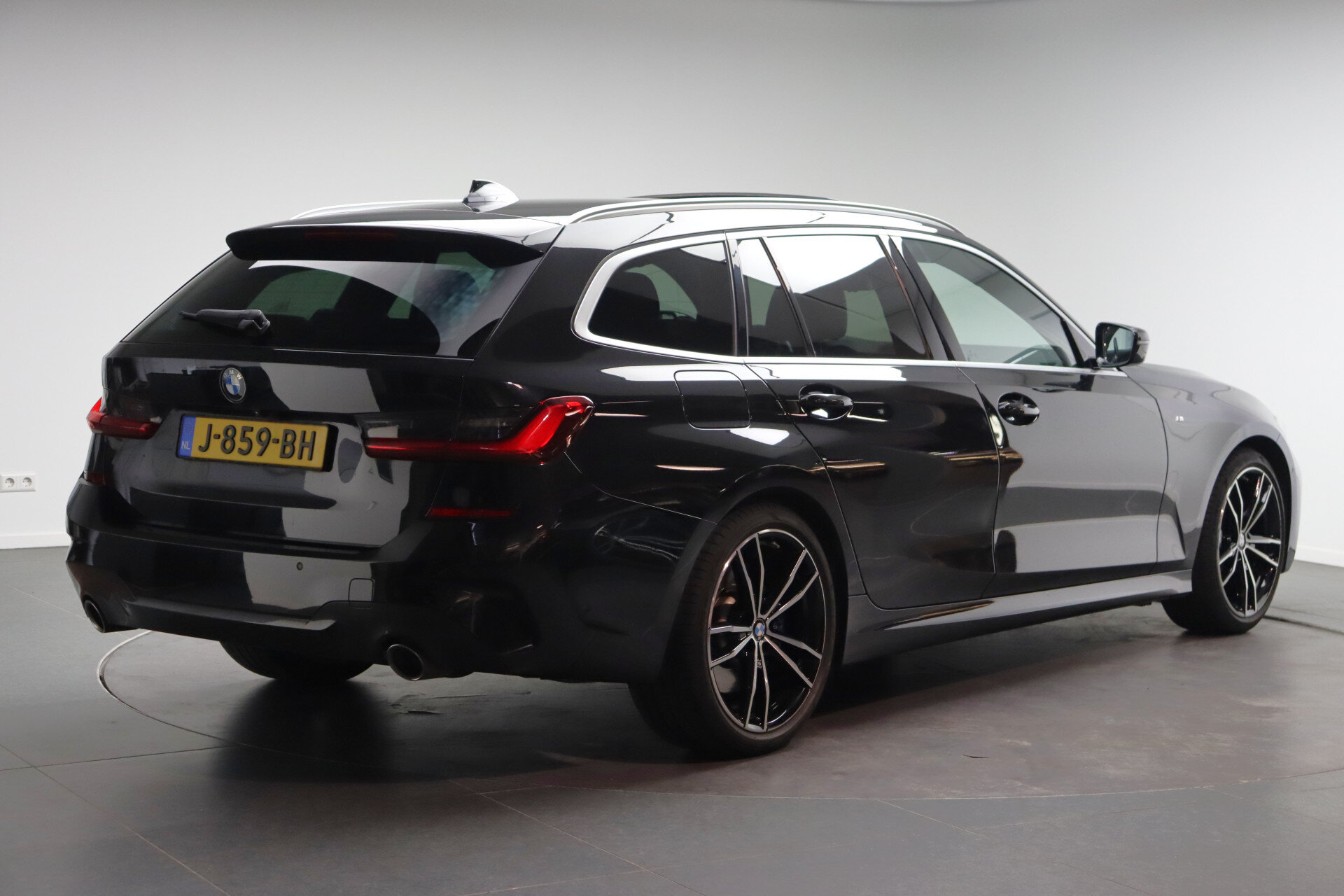 BMW 3 Serie Touring 330i High Executive M Sport Automaat - Afbeelding 3