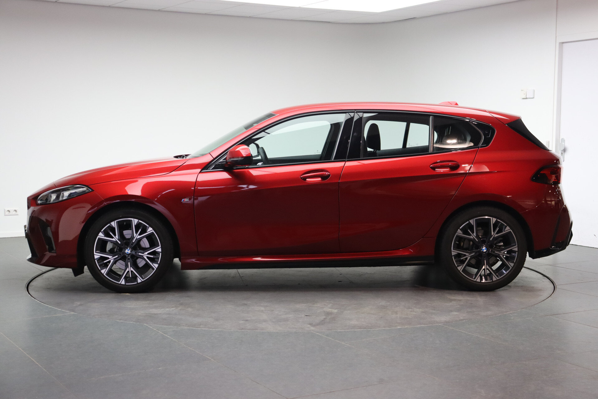 BMW 1 Serie 120 M Sport Automaat - Afbeelding 2