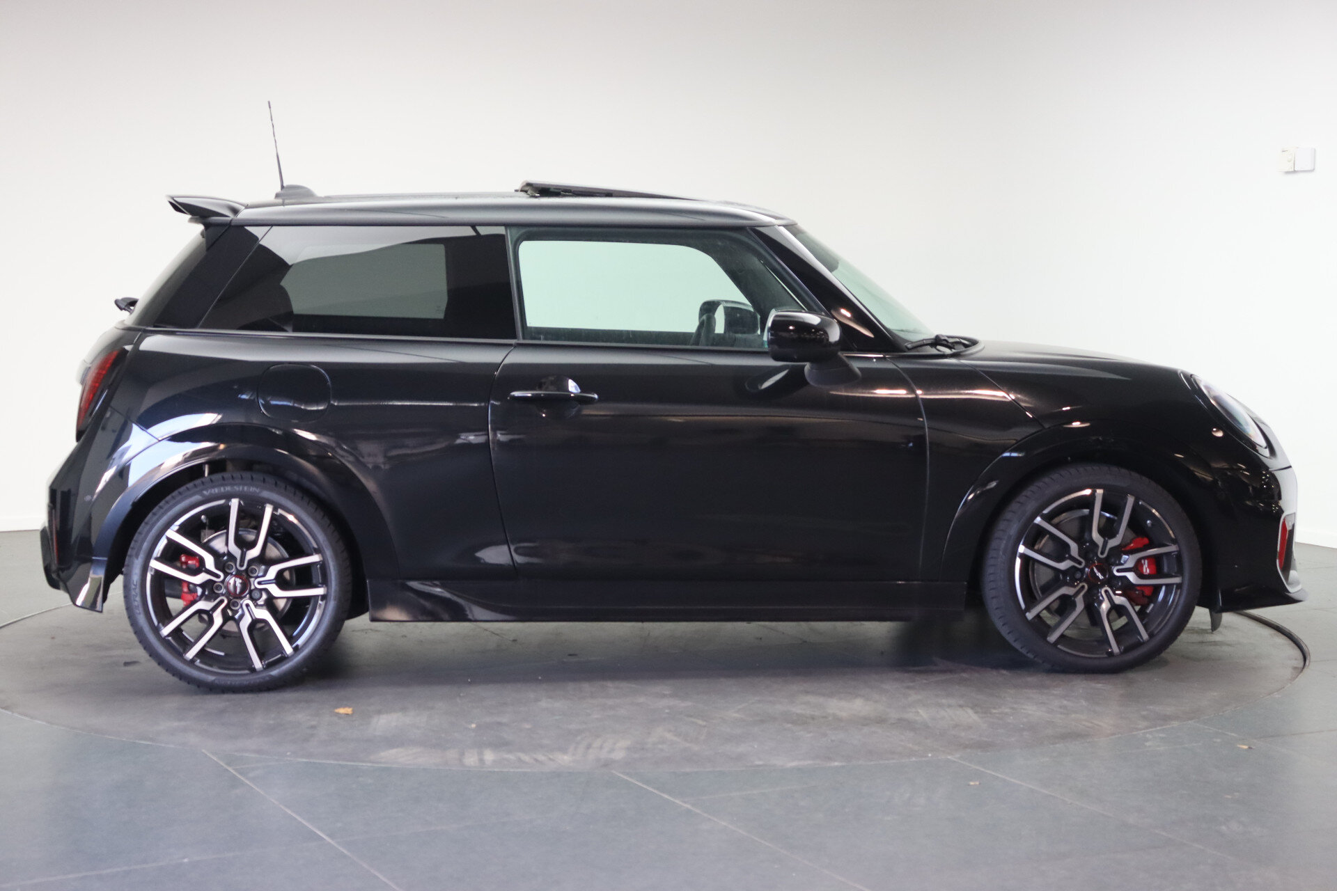 MINI 3-Deurs Hatchback John Cooper Works Automaat - Afbeelding 4