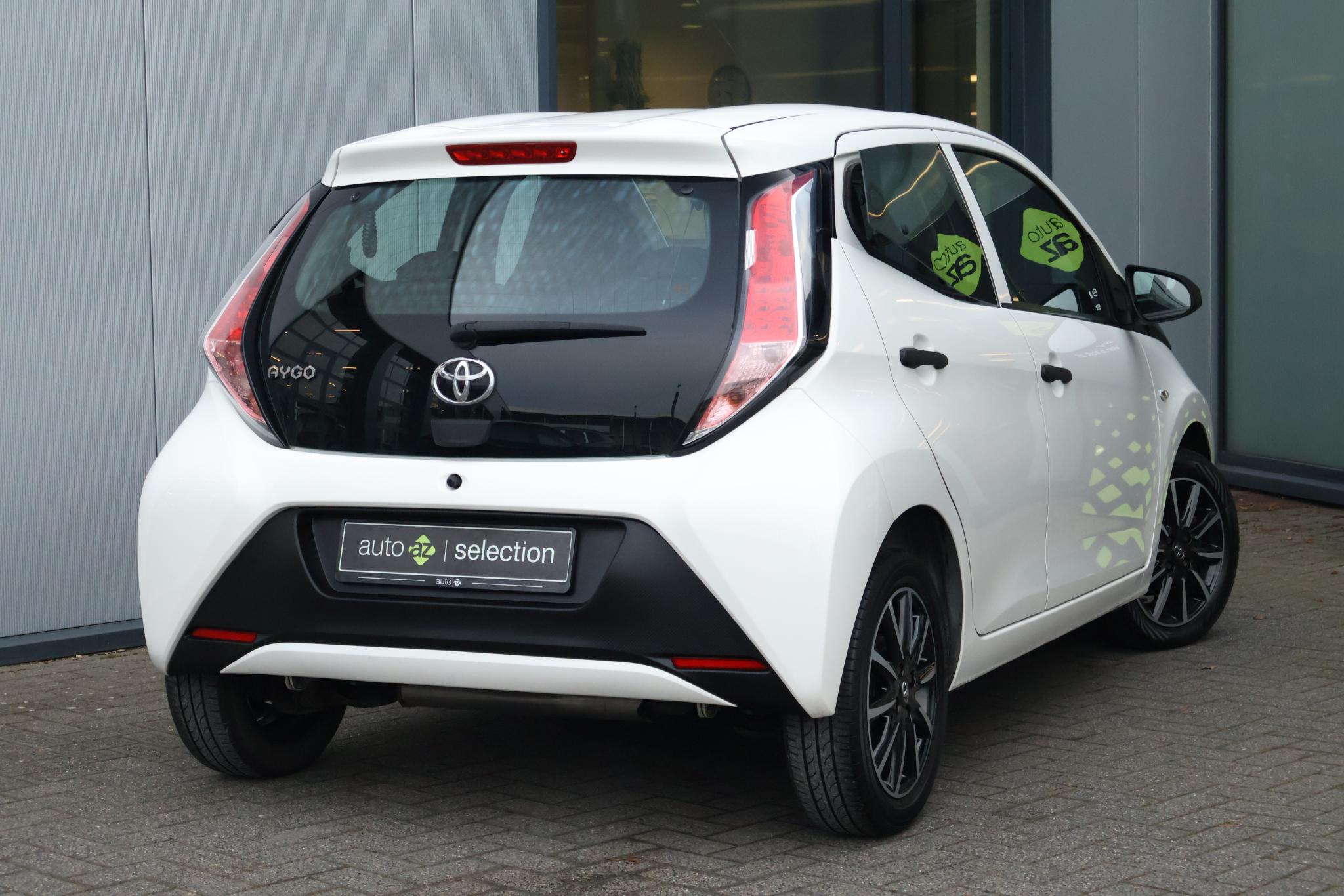 Toyota Aygo 1.0 VVT-i x-fun - Afbeelding 2