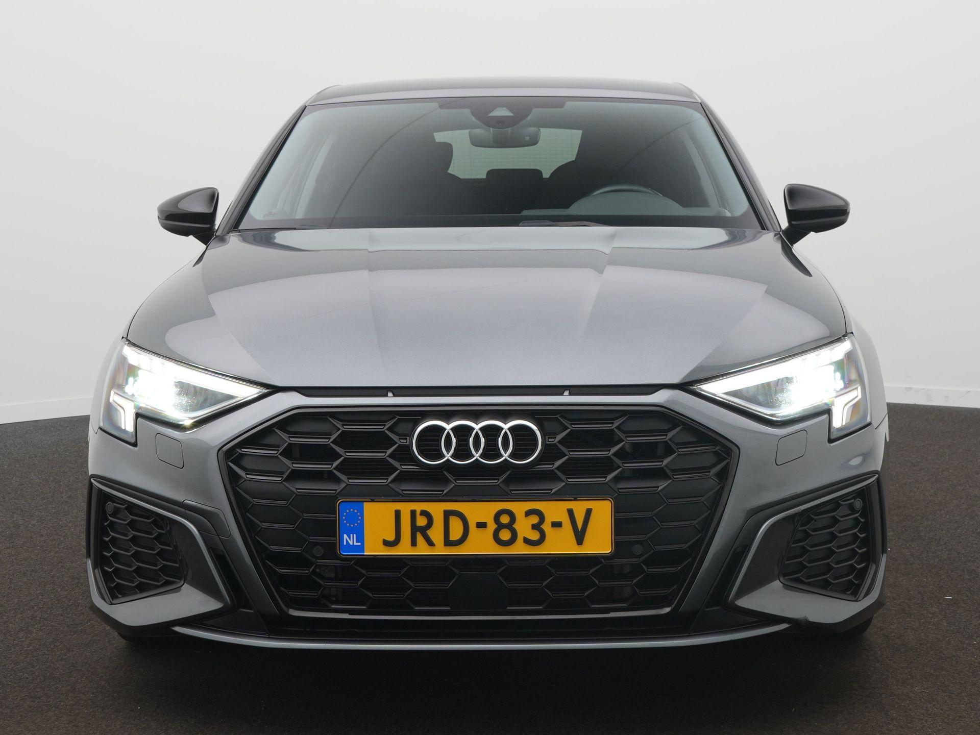 Audi A3 Sportback 45 TFSI e S edition Competition - Afbeelding 2
