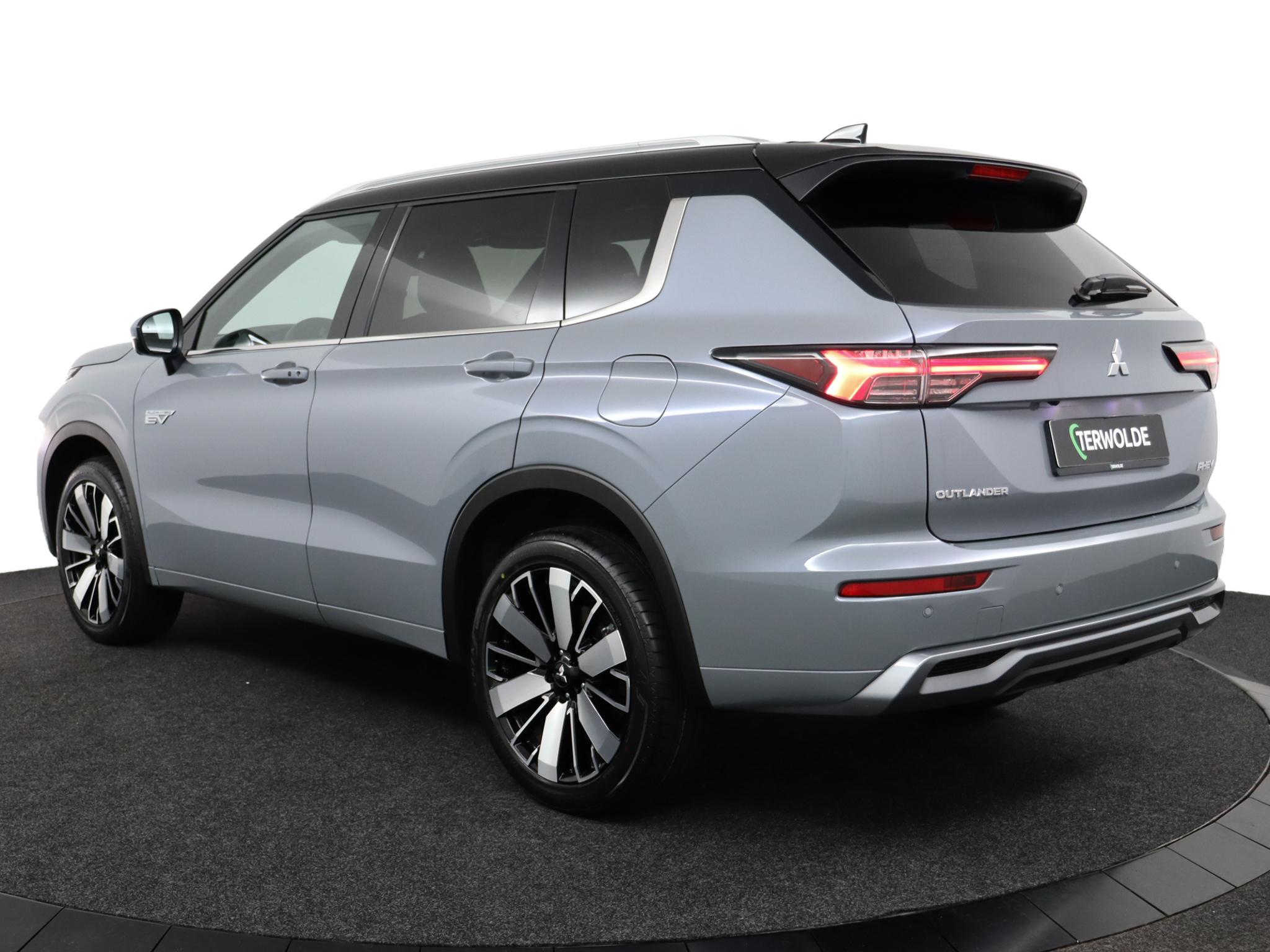 Mitsubishi Outlander 2.4 PHEV Instyle+ - Afbeelding 3