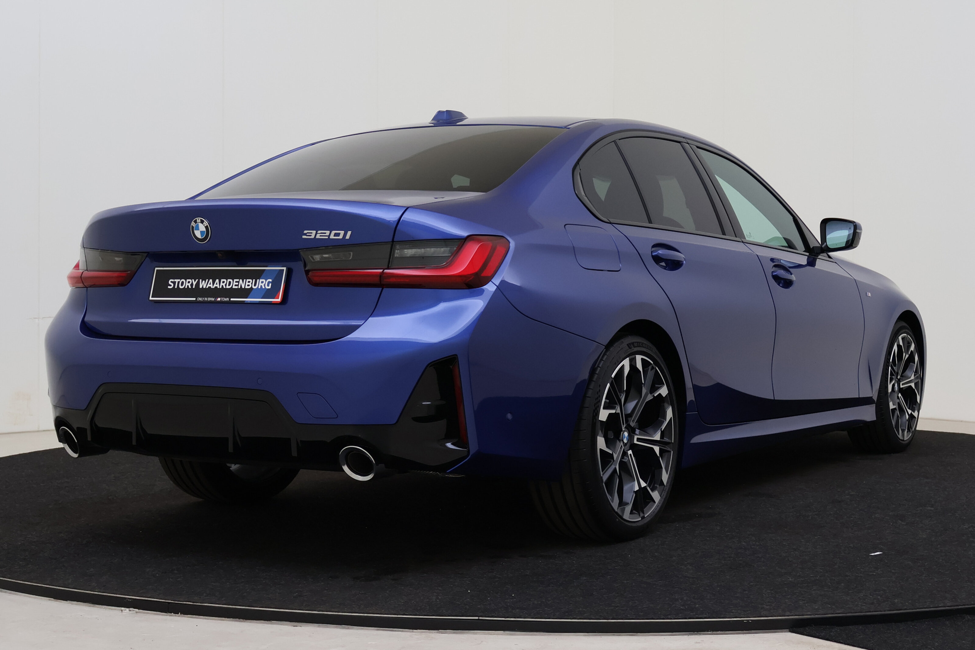 BMW 3 Serie 320i M Sport Automaat