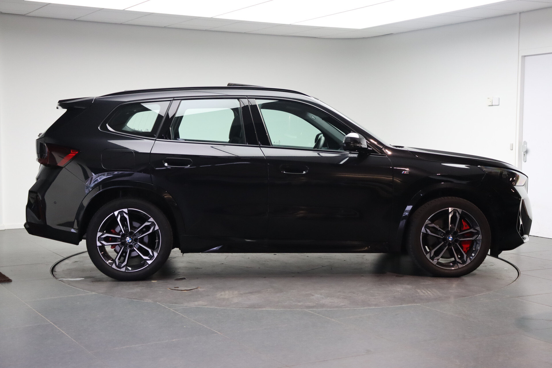 BMW X1 sDrive18i M Sport Automaat - Afbeelding 4