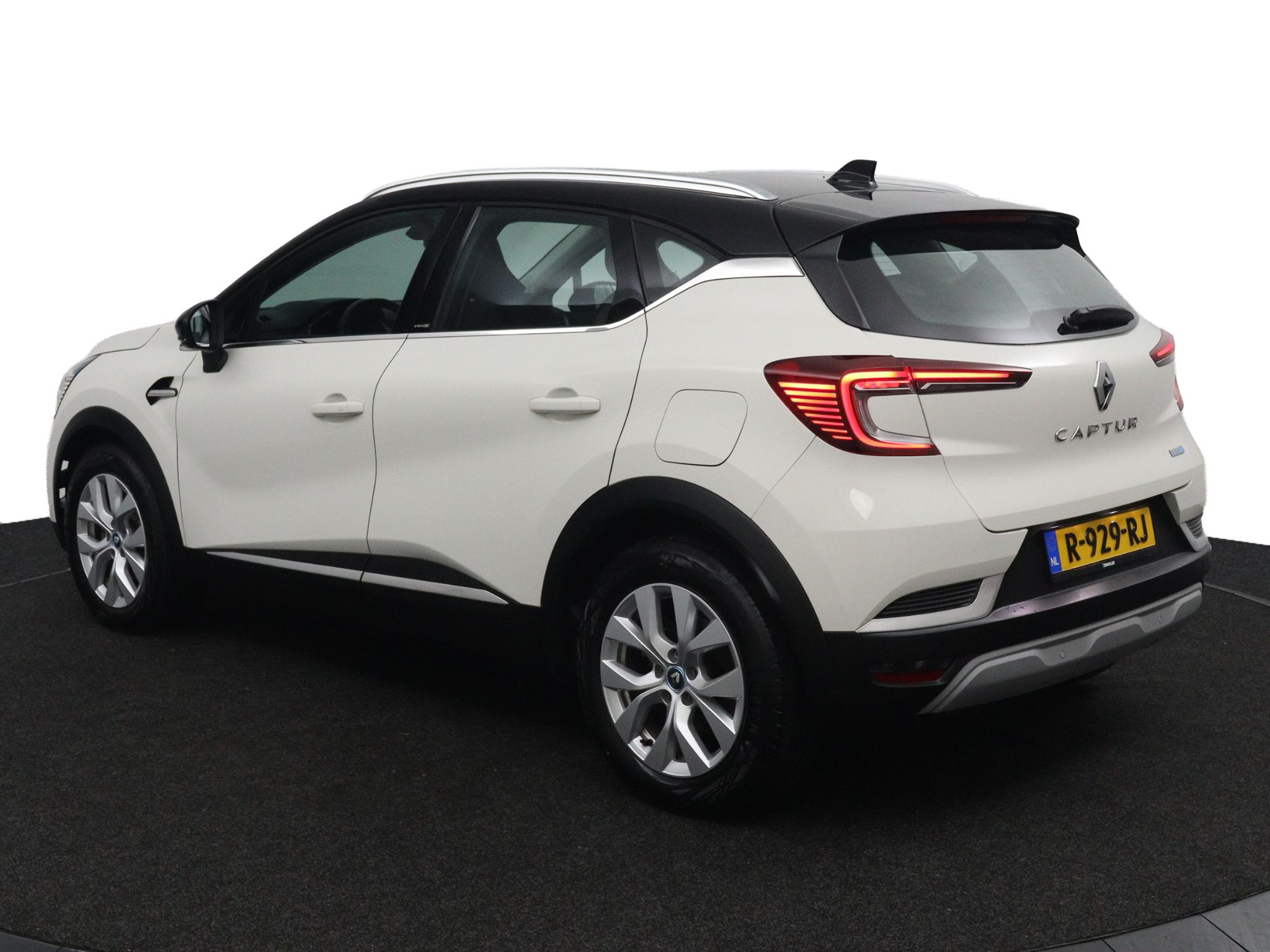 Renault Captur E-Tech Plug-in Hybrid 160 Intens - Afbeelding 3