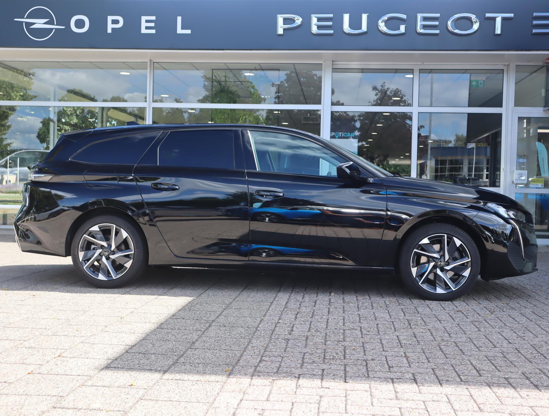 Peugeot 308 Sw *Auto van de Week!* Allure Mild Hybrid 145PK e-DCS6 Automaat, Rijklaarprijs, 360 graden camera Draadloze telefoonoplader Navigatie - Afbeelding 4