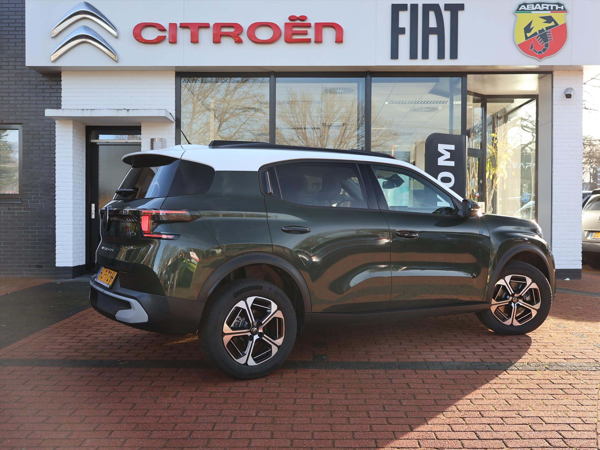 Citroën ë-C3 Aircross EV 44kWh 113PK Comfort range Automaat Max, Rijklaarprijs | Navigatie | Camera | 17 inch Lichtmetalen wielen - Afbeelding 4