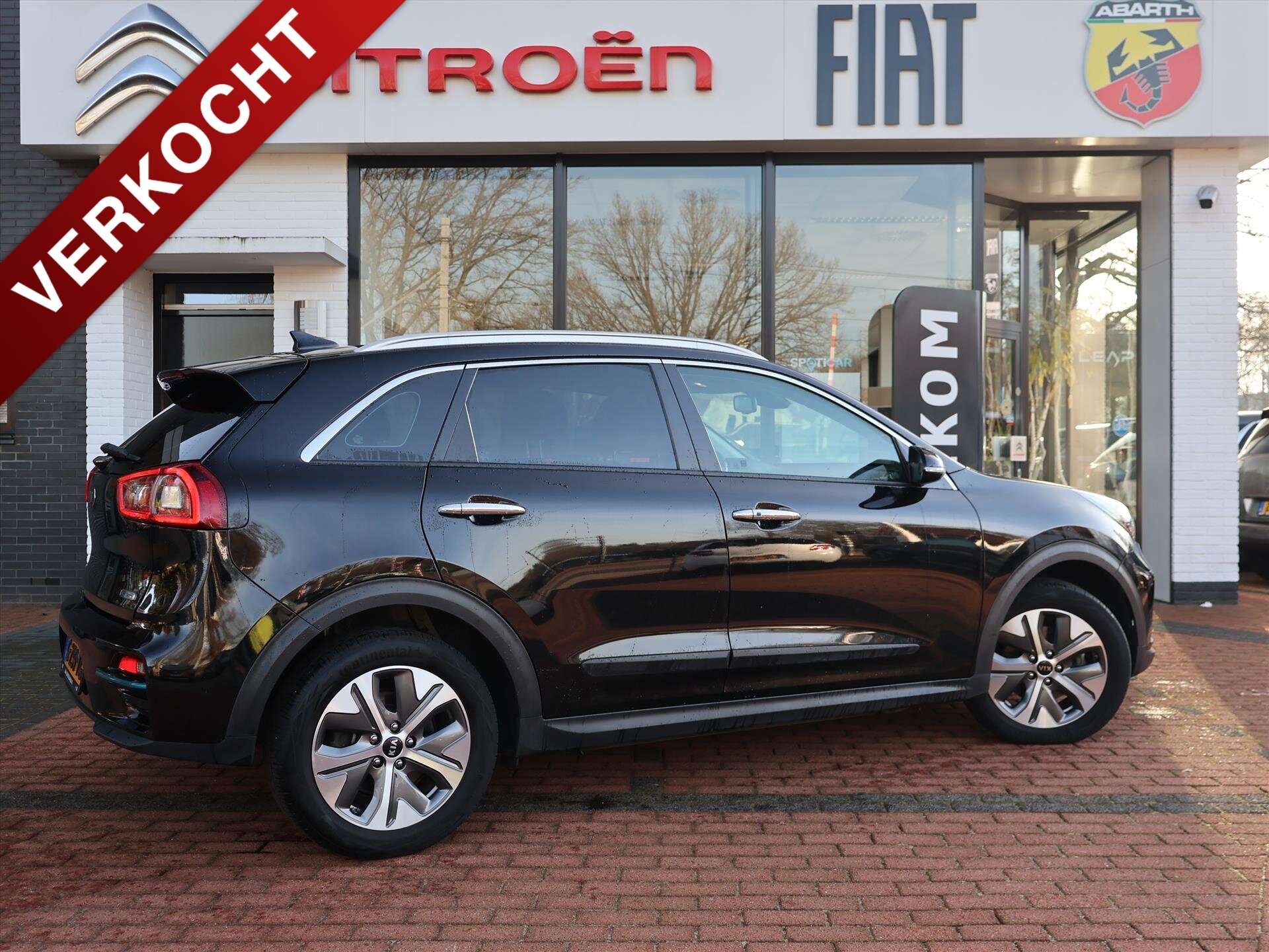 Kia e-Niro Elektrisch 64kWh 204PK Automaat DynamicLine, Rijklaarprijs | Navigatie | Camera | DAB+ | Carplay