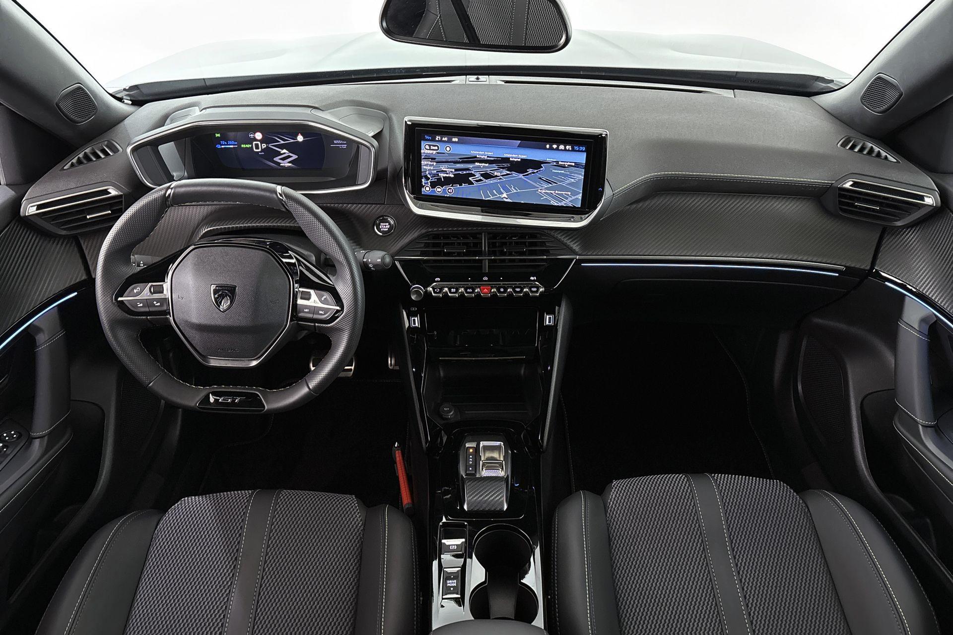 Peugeot e-2008
