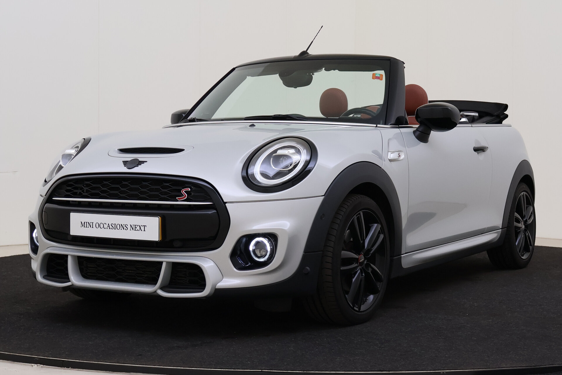 MINI Cooper S Cabrio John Cooper Works Automaat