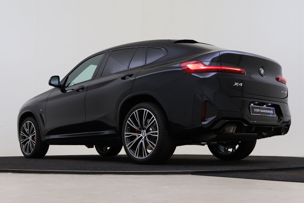 BMW X4 11