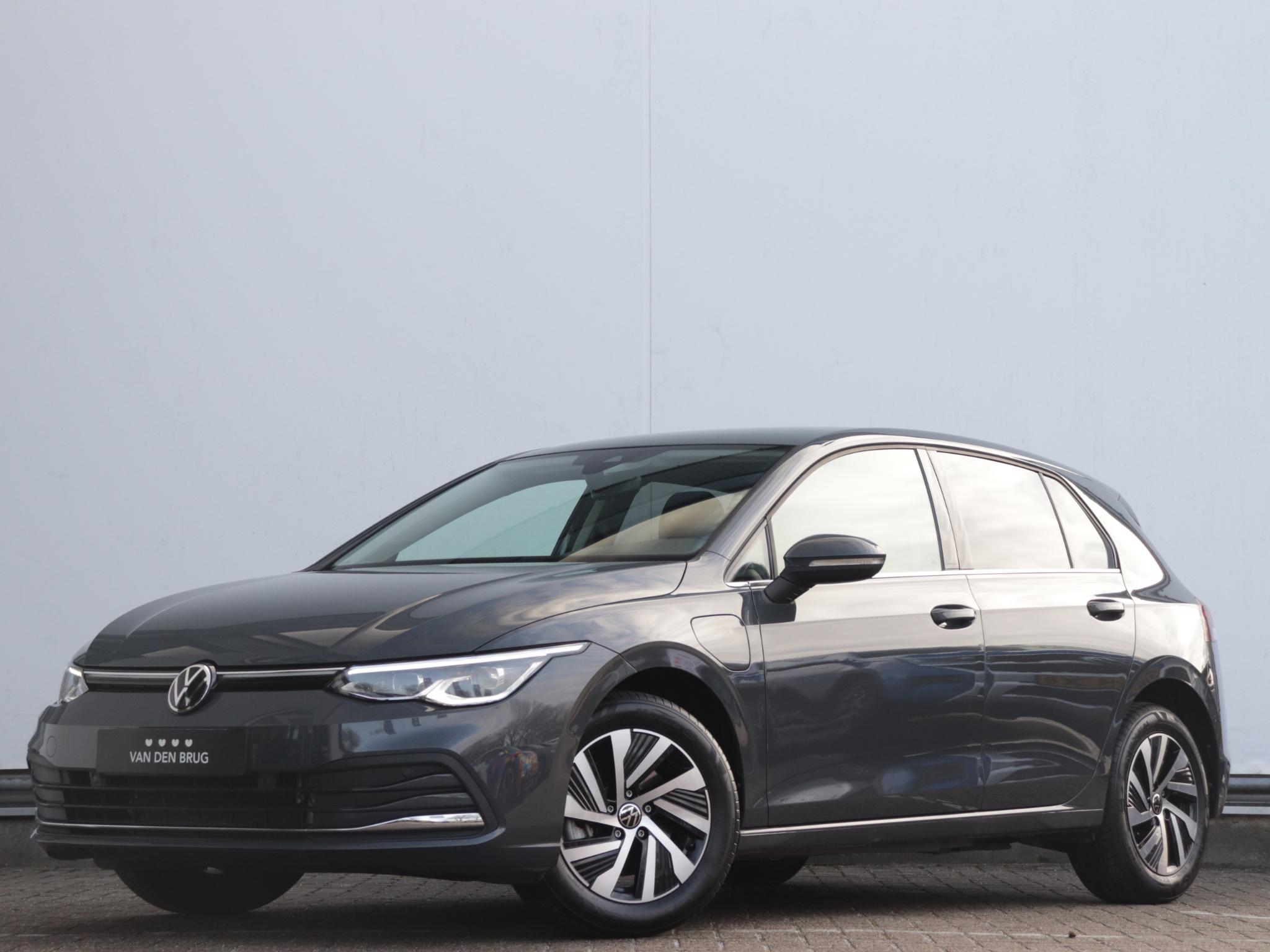 Volkswagen Golf 1.4 eHybrid Style