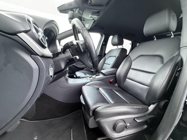 lederen/stof bekleding