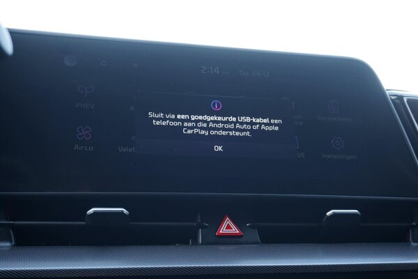 Apple Carplay/Android Auto