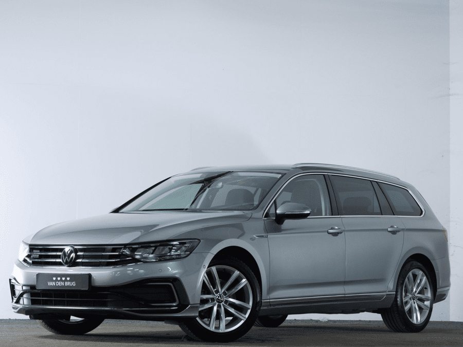Volkswagen Passat GTE 1.4 TSI 218 PK DSG PHEV Highline - Afbeelding 1