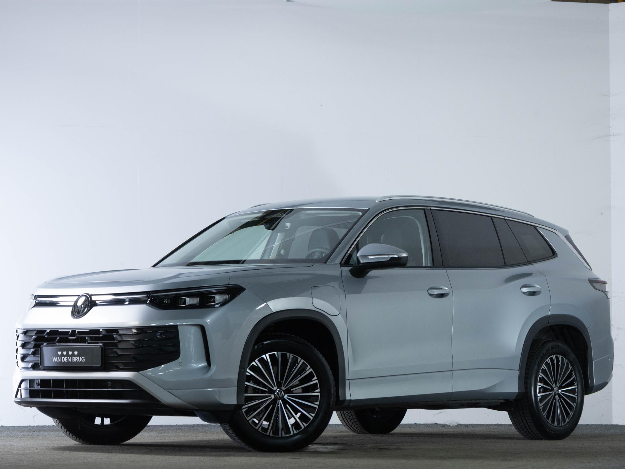 Volkswagen Tayron 1.5 eHybrid 204 PK Life