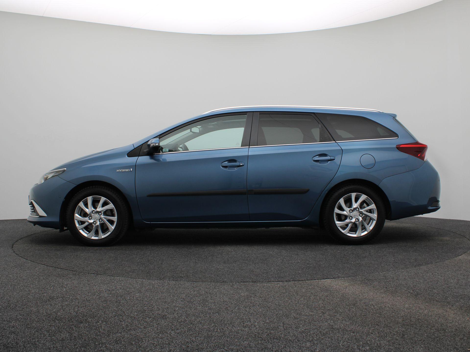 Toyota Auris Touring Sports 1.8 Hybrid Lease pro - Afbeelding 3