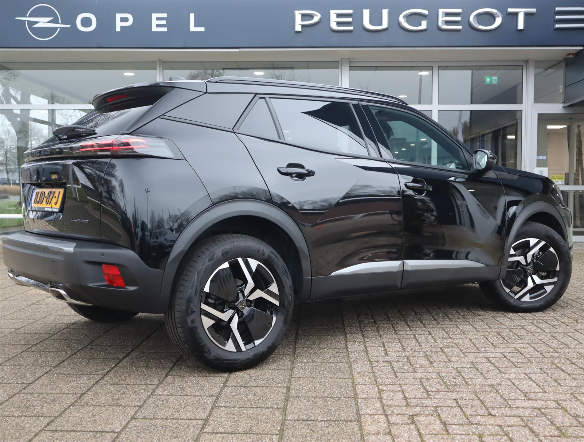 Peugeot 2008 SUV Allure Mild Hybride 145PK e-DCS6 Automaat, Rijklaarprijs, Navigatie Parkeersensoren DAB+ LED - Afbeelding 4
