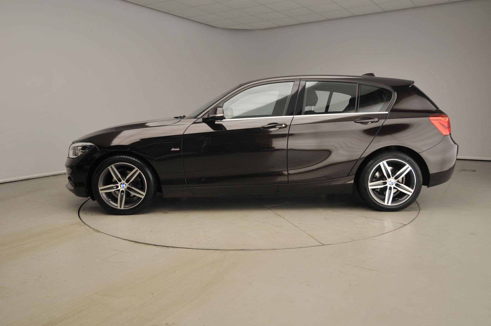 BMW 1 Serie 5-deurs 118i - Afbeelding 2