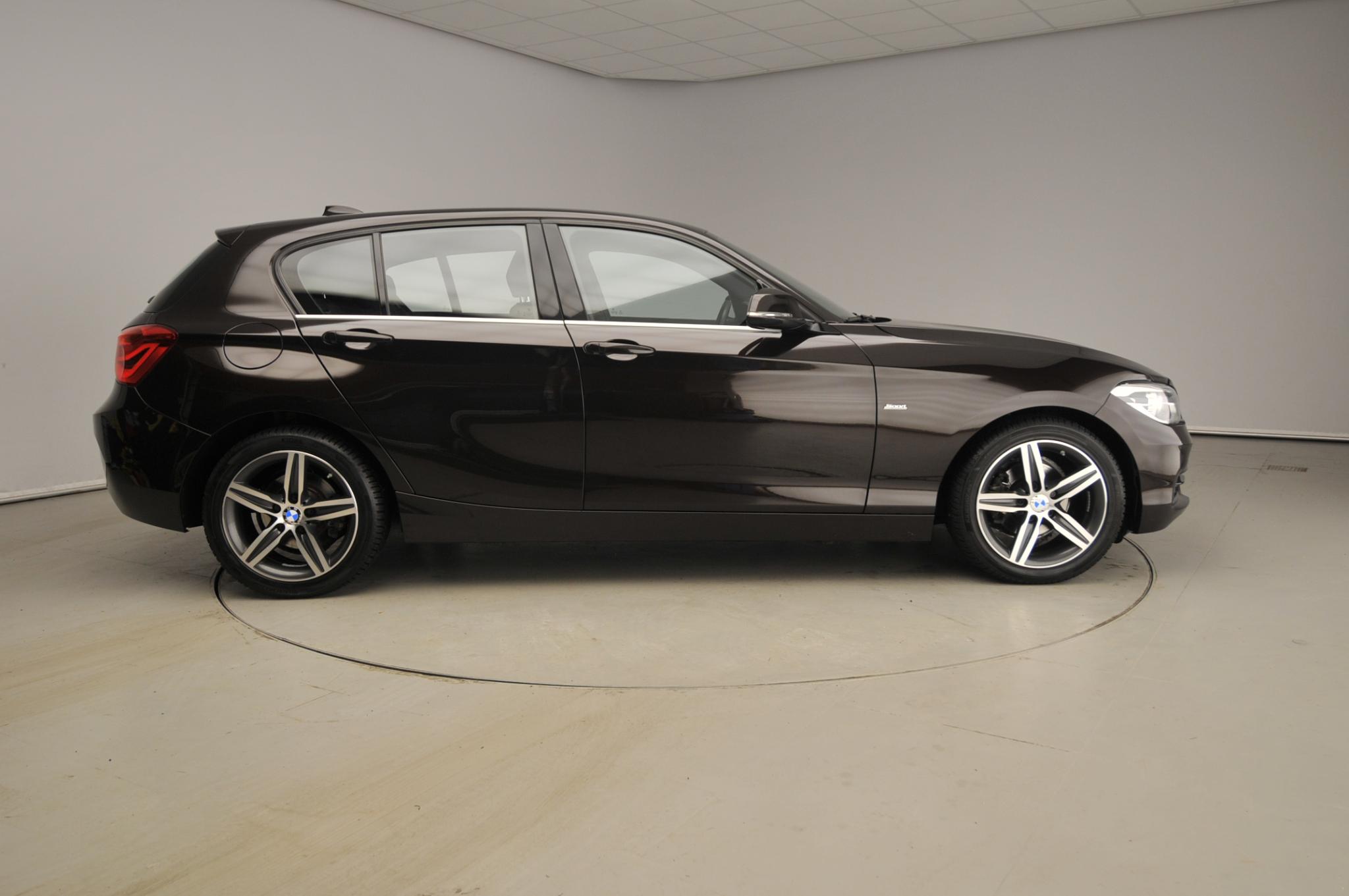 BMW 1 Serie 5-deurs 118i - Afbeelding 4