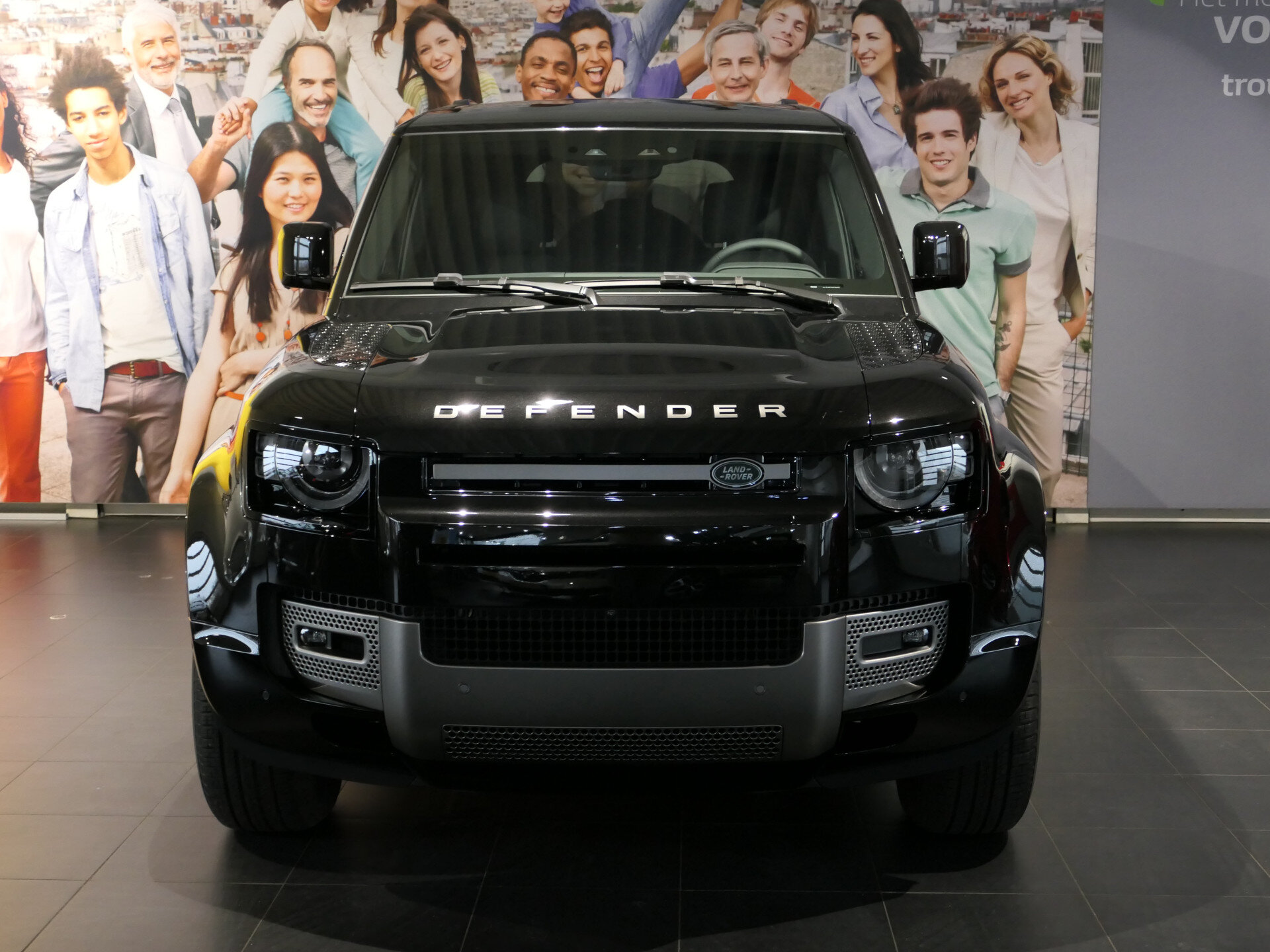 Land Rover Defender 110 2.0 P300e 110 X-Dynamic SE - Afbeelding 2