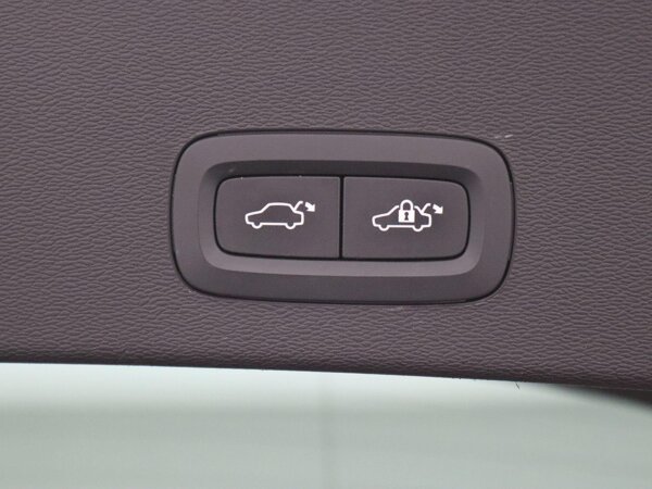 elektrisch bedienbare achterklep met sensorsturing