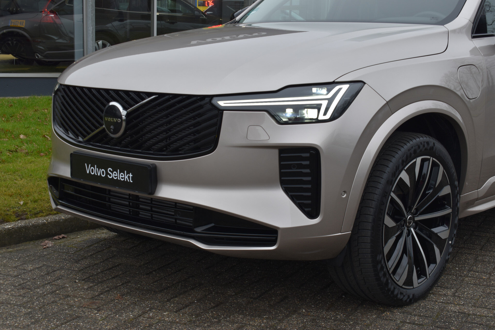 Volvo XC90 T8 AWD 455PK Plug-in hybrid Plus Dark - Afbeelding 5