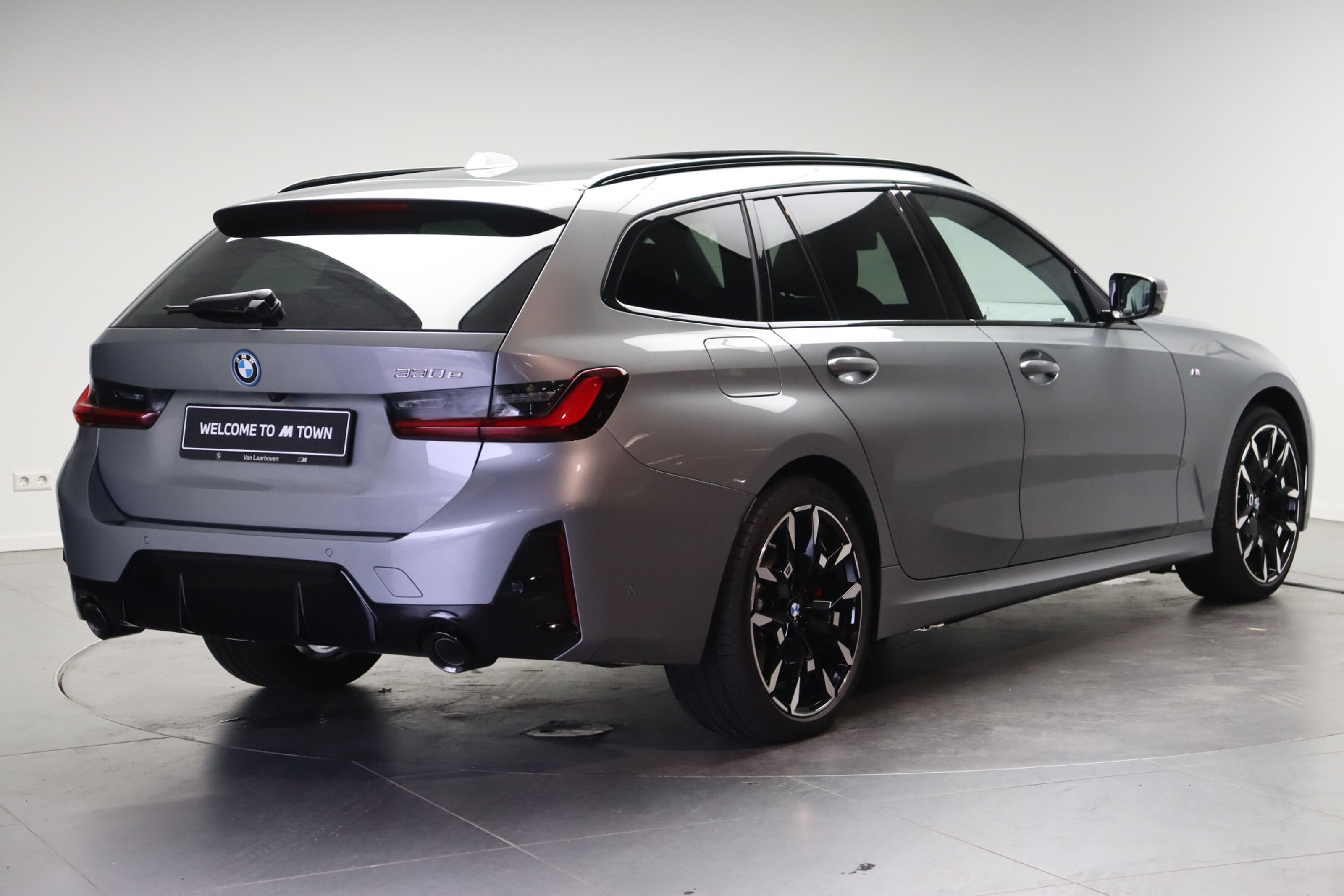 BMW 3 Serie Touring 330e M Sport Automaat