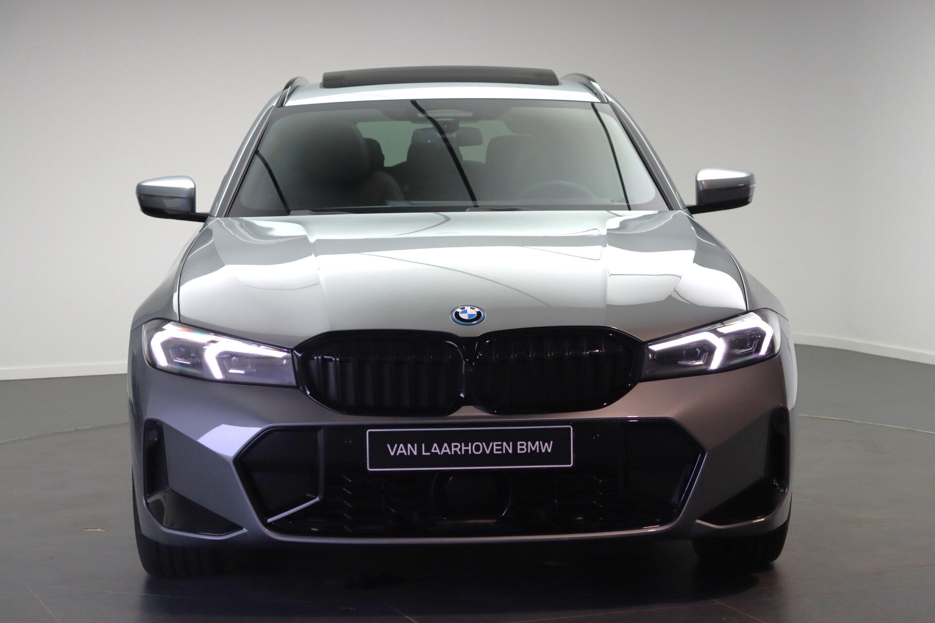 BMW 3 Serie Touring 330e High Executive M Sport Automaat - Afbeelding 5