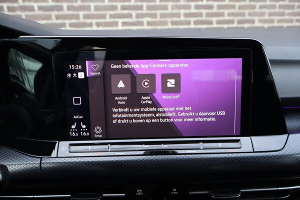 Apple Carplay/Android Auto