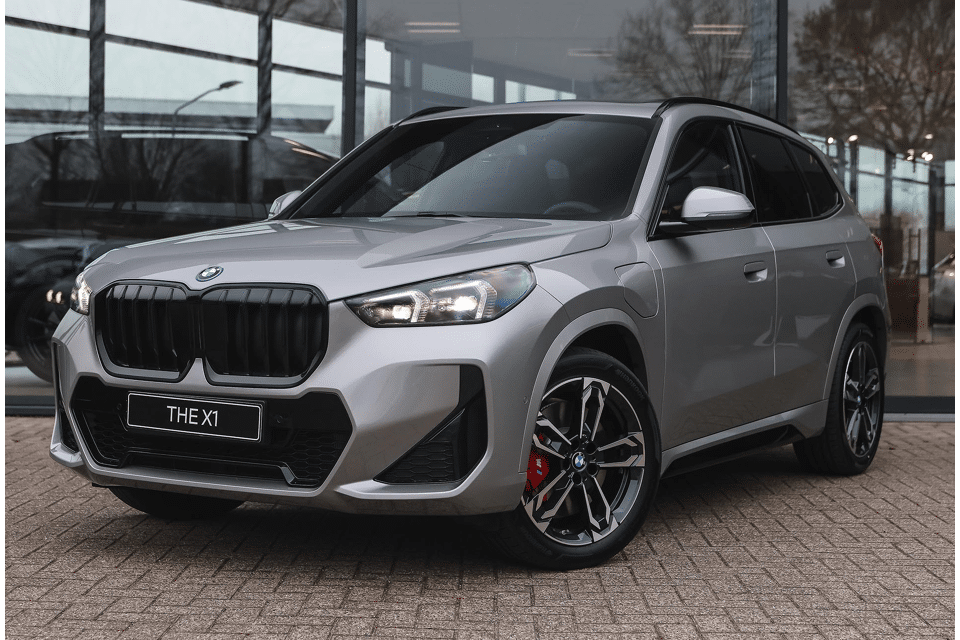 BMW X1 xDrive25e M Sport Automaat - Afbeelding 1