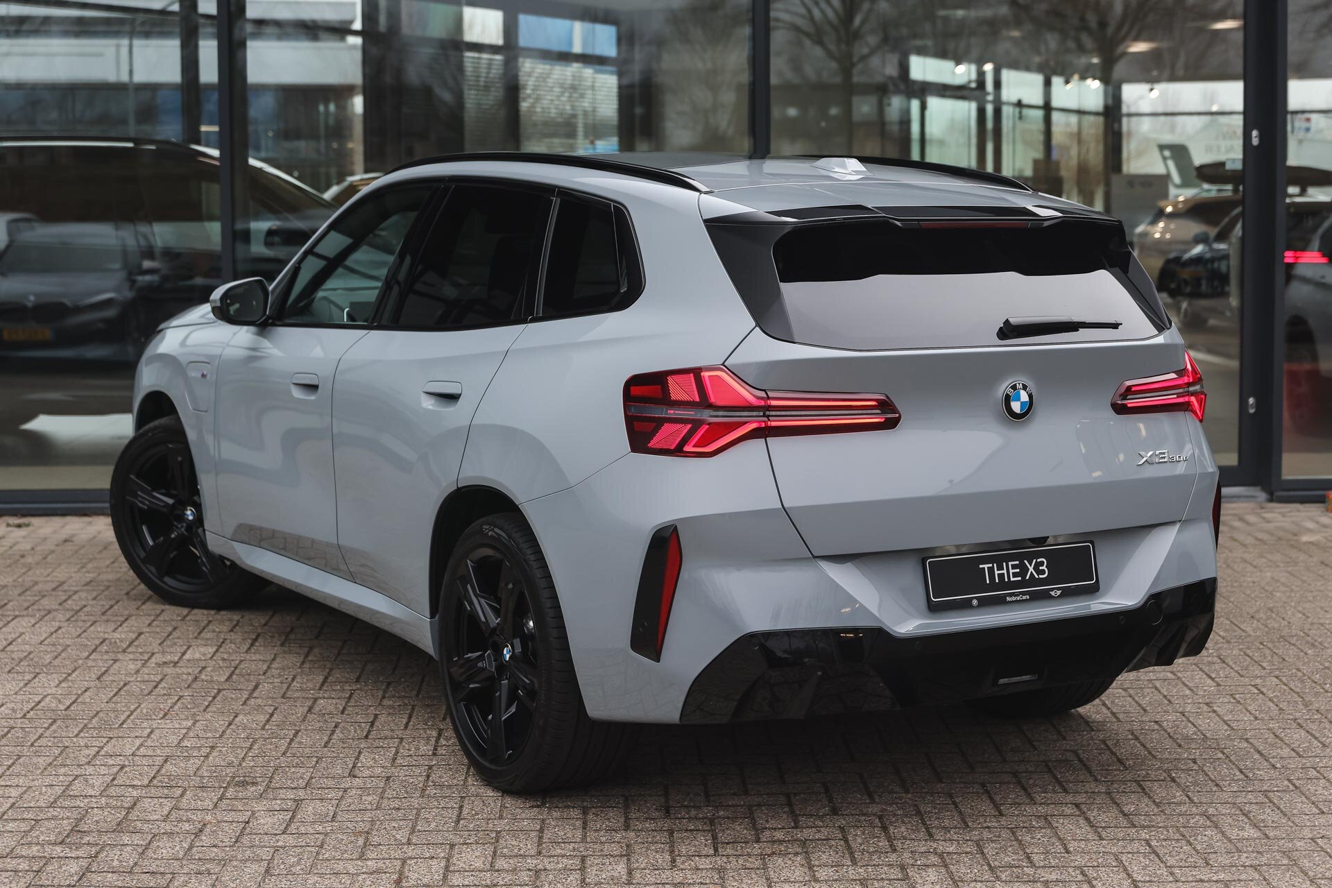 BMW X3 30e xDrive M Sport Automaat - Afbeelding 2