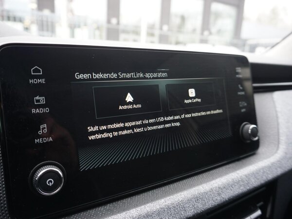Apple Carplay/Android Auto