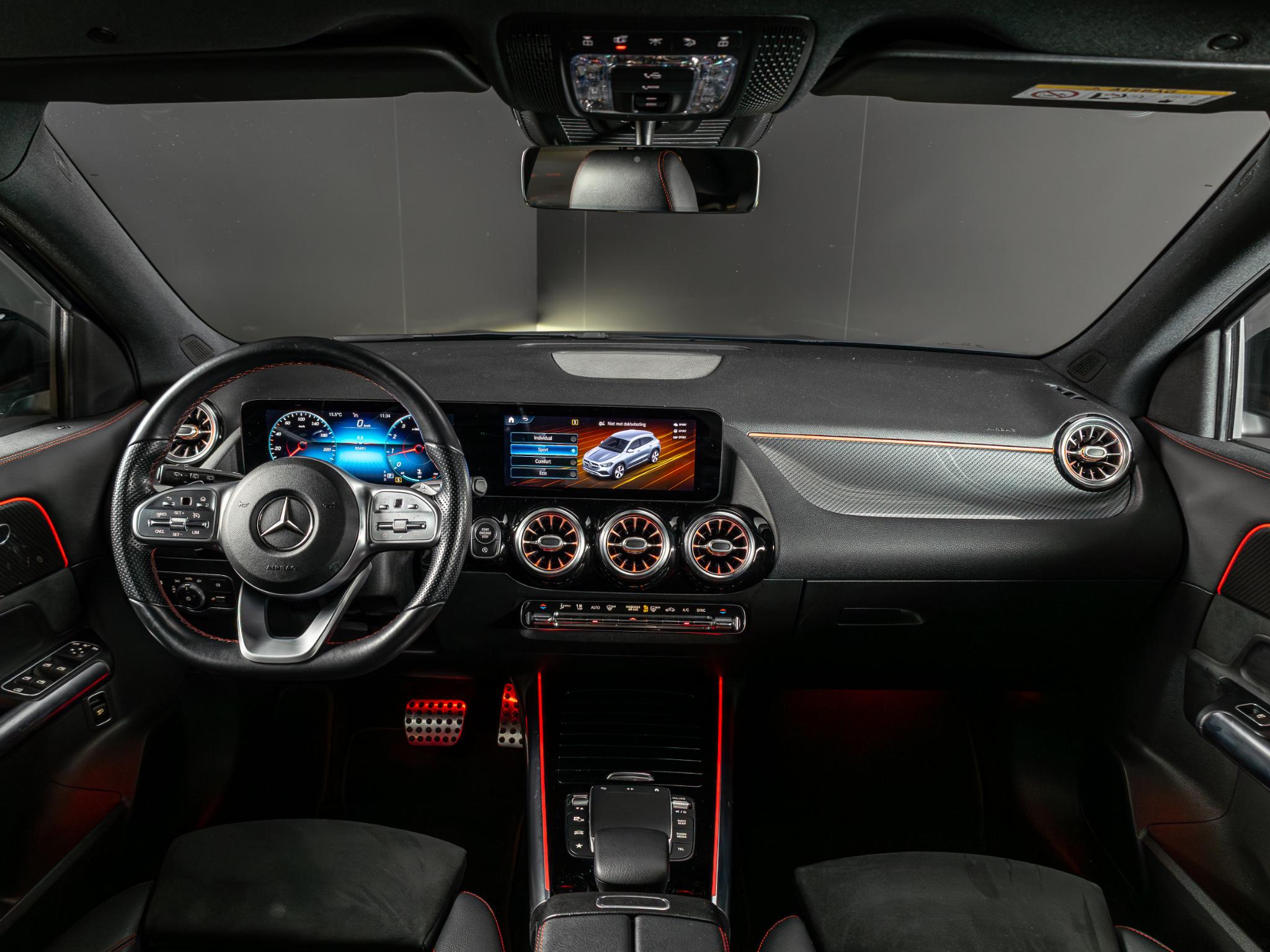 Mercedes-Benz GLA 200 Business Solution PLUS AMG - Afbeelding 3