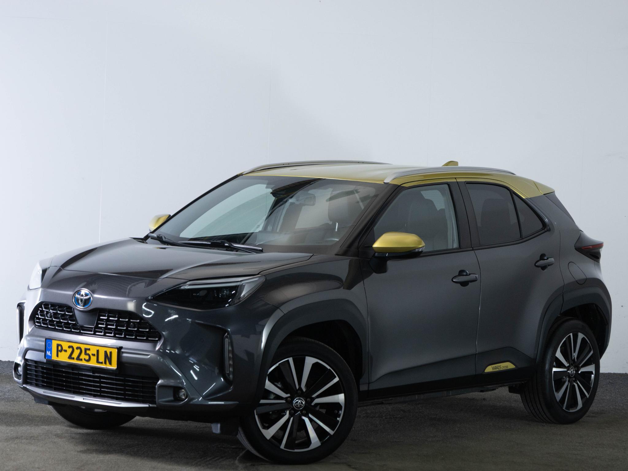 Toyota Yaris Cross 1.5 Hybrid 115 PK Launch Edition - Afbeelding 3