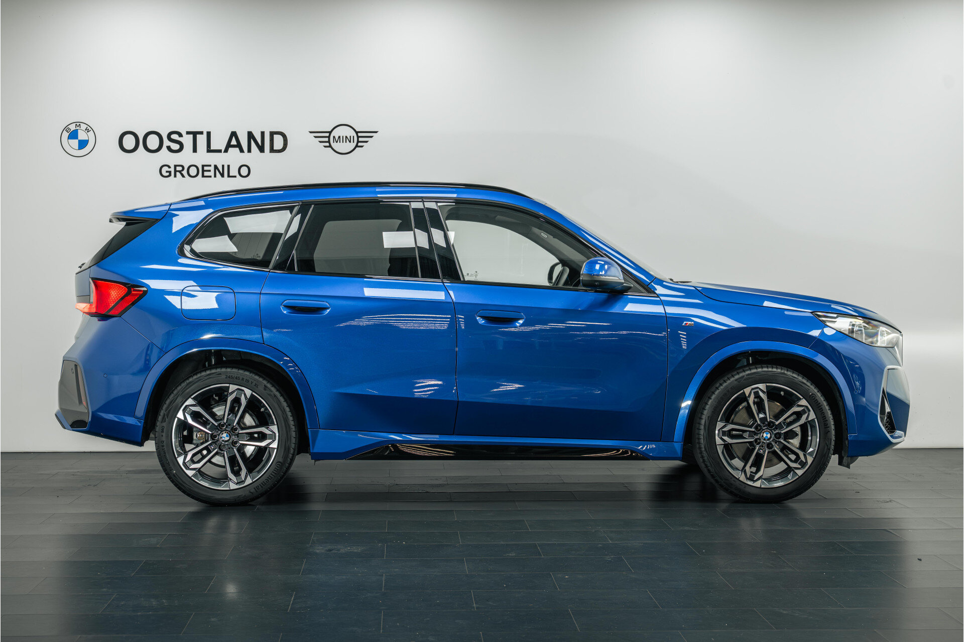 BMW X1 xDrive23i High Executive M Sport Automaat - Afbeelding 3